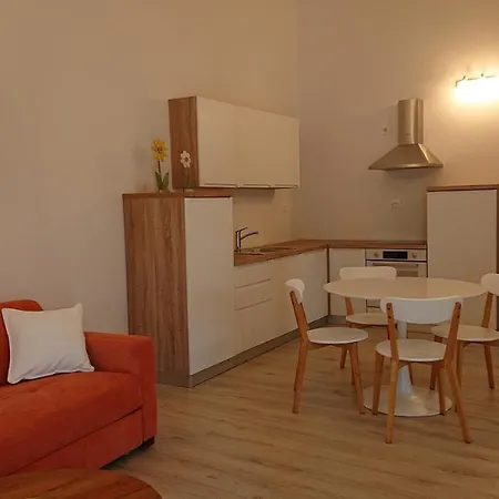 Appartement Irena *