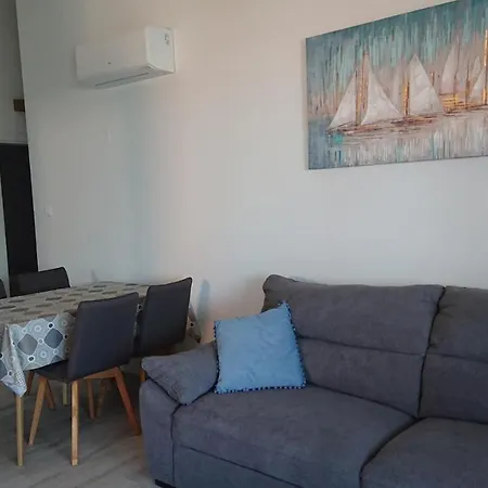 Apartment Irena Cres