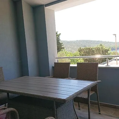 Irena Apartmán *
