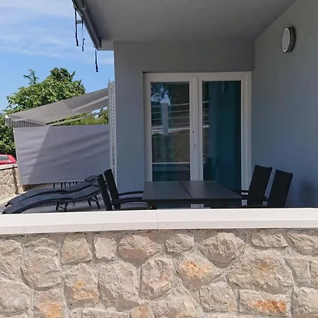 Apartman Irena