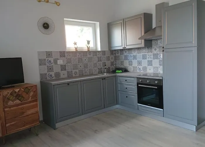 Irena Apartman Cres