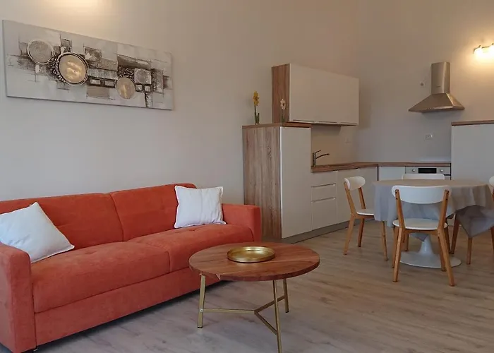 Irena Apartman *